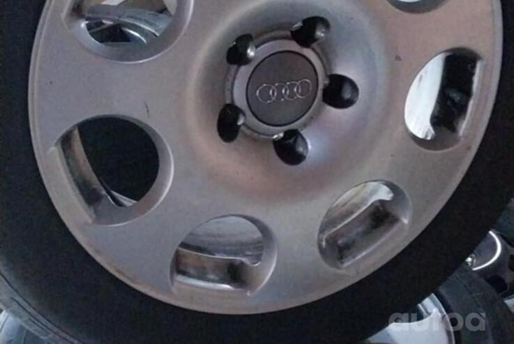 AUDI, lietie