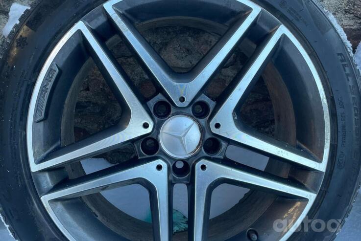 Mercedes benz, lietie