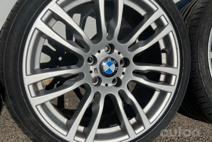 BMW, lietie