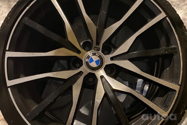 BMW, lietie