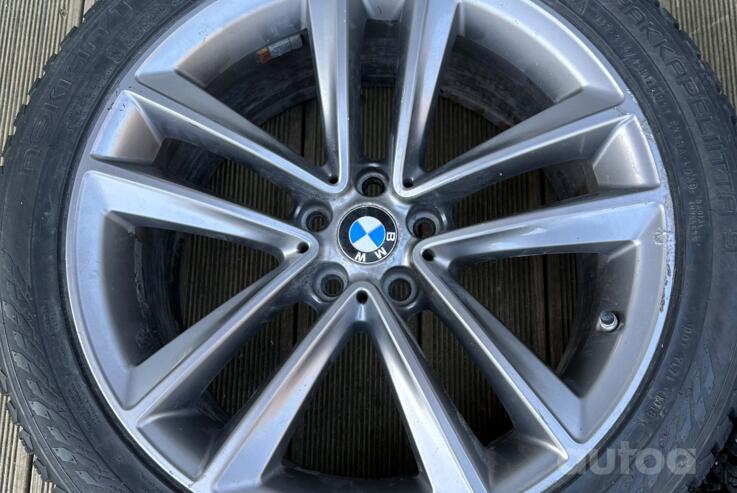 BMW, lietie