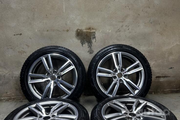 BMW, lietie