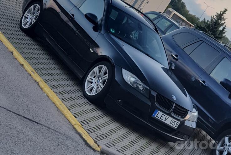 BMW, lietie