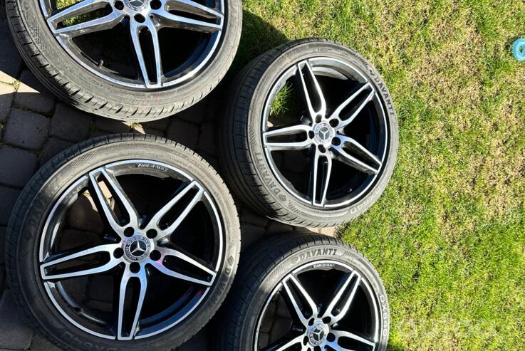 Mercedes benz AMG, lietie