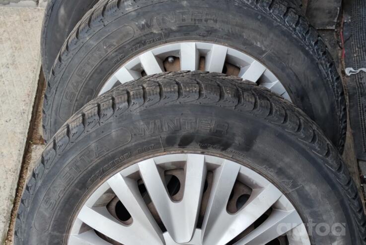 TOYOTA, tērauda