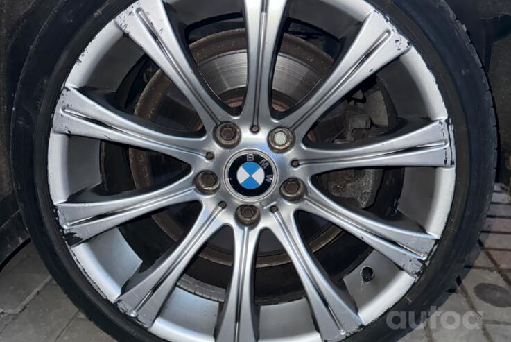 BMW, lietie