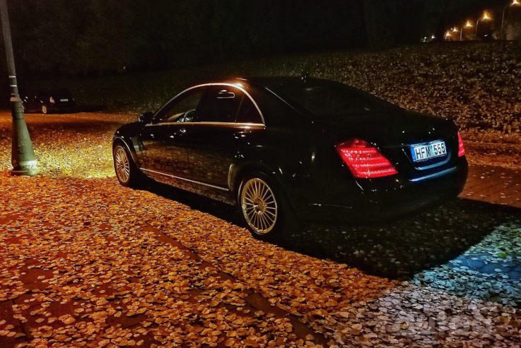 Mercedes, lietie