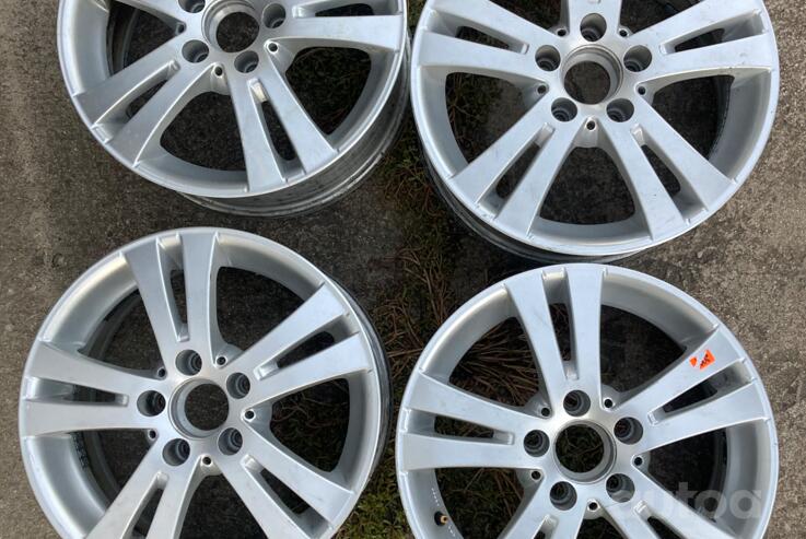 Mercedes Benz, lietie