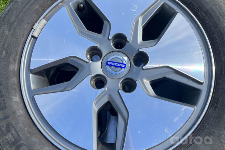 VOLVO, lietie