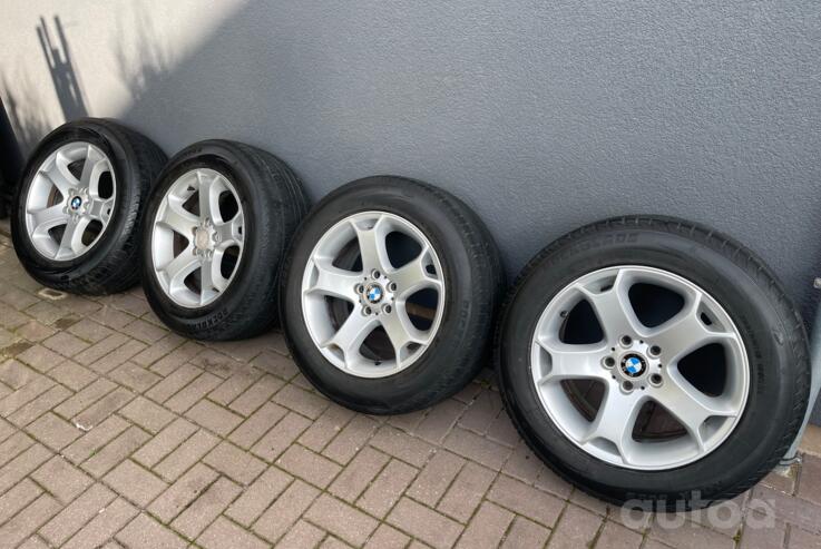 BMW, lietie