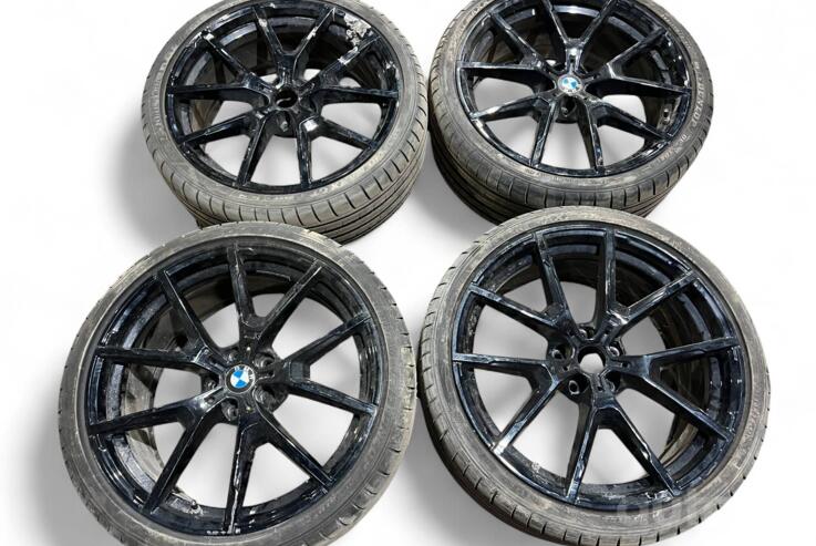 BMW, lietie