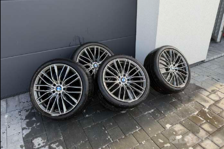 Bmw 5x120, lietie