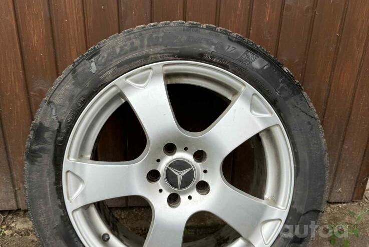 Mersedes bens, lietie