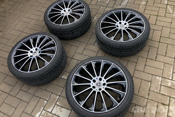 Mercedes Benz, lietie
