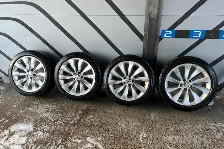 Mallory Turbine, lietie