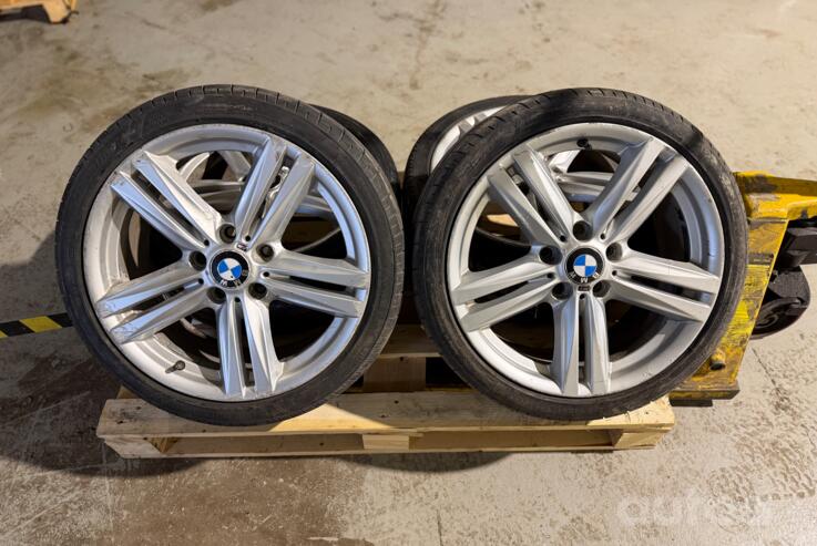 BMW, lietie