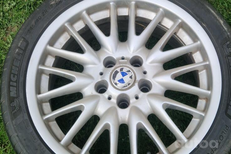 BMW, lietie