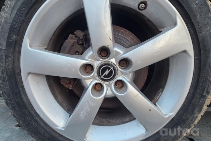 Opel, lietie