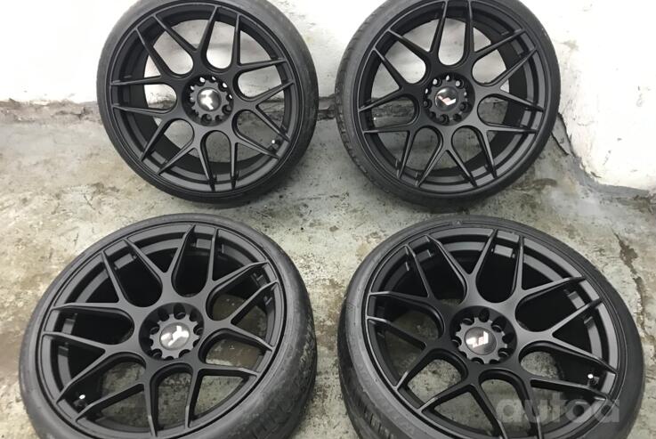 Japan Racing, lietie