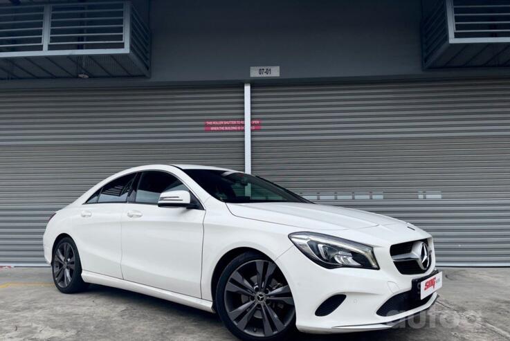 Mercedes-Benz, lietie