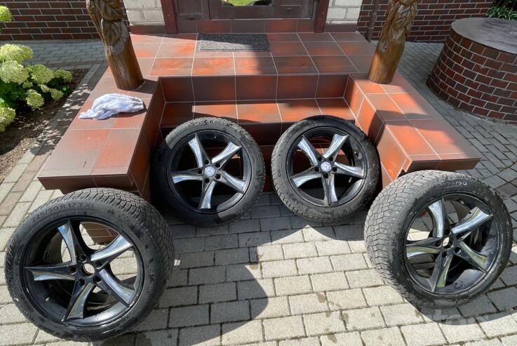 Mercedes benz, lietie
