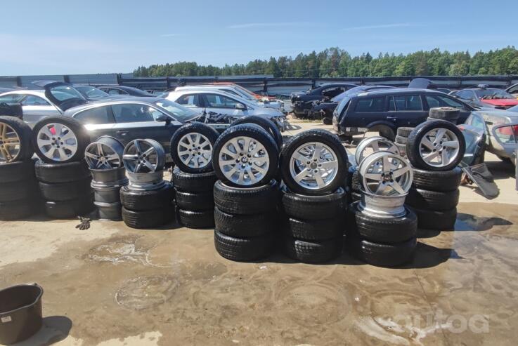 Ivairus ratlankiai, lietie