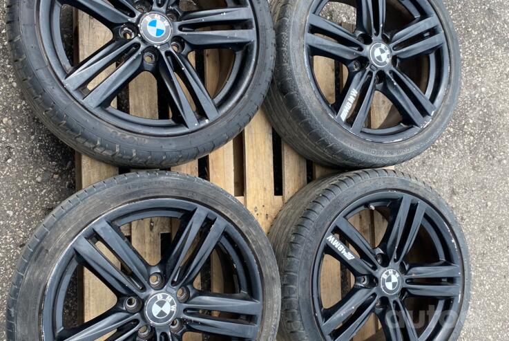 BMW, lietie