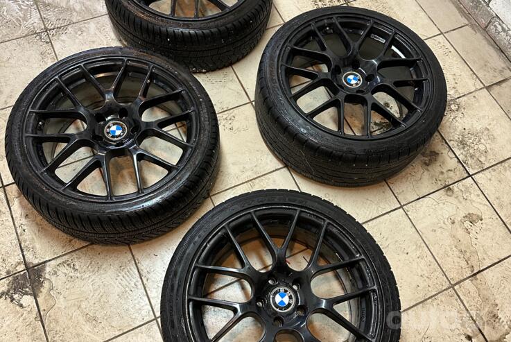 BMW, lietie