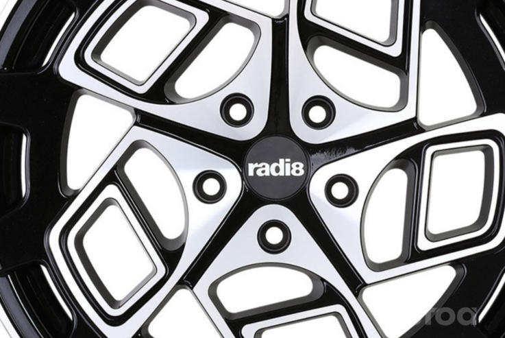 Radi8, lietie