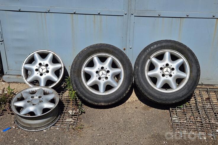 Mercedes Benz, lietie