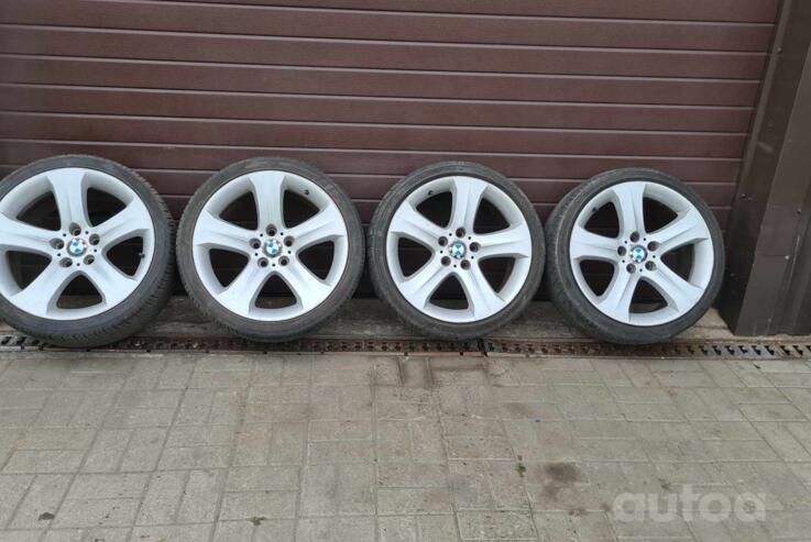 BMW, lietie