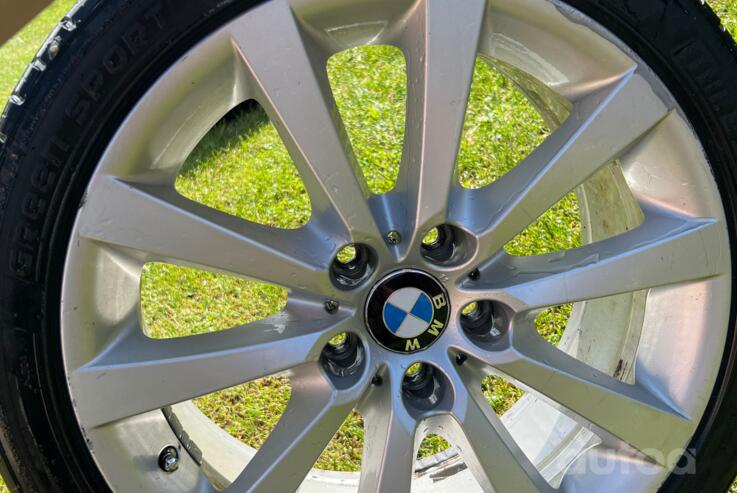 BMW, lietie