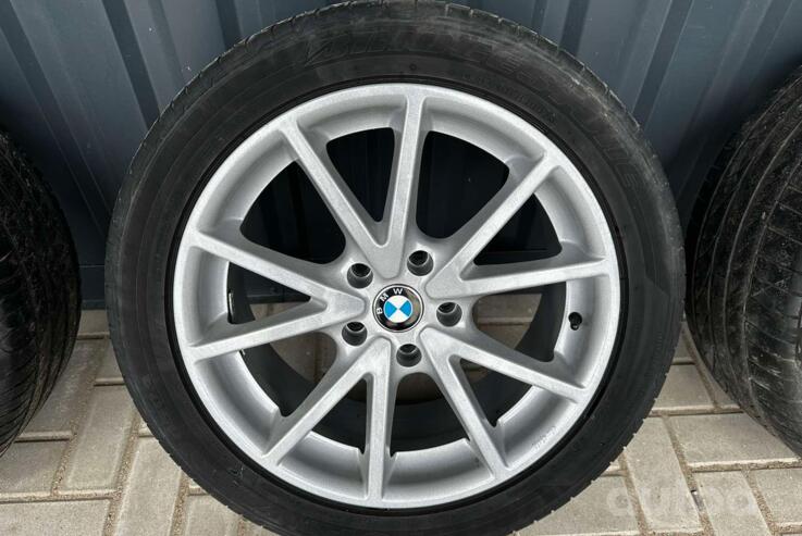 BMW, lietie