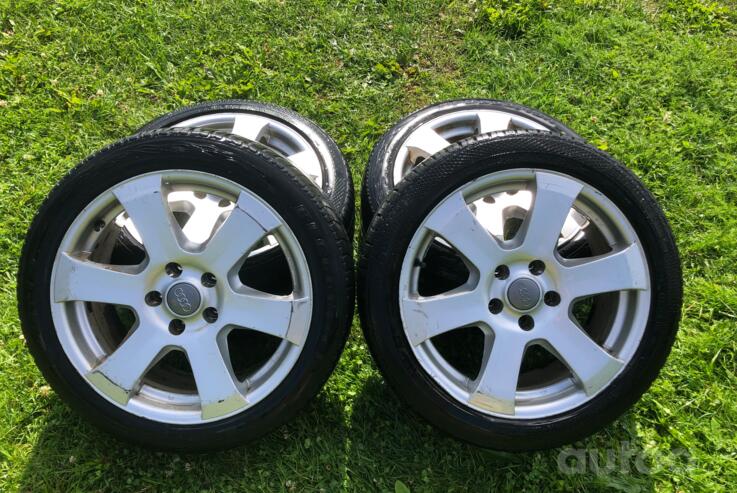 Vv,audi, lietie