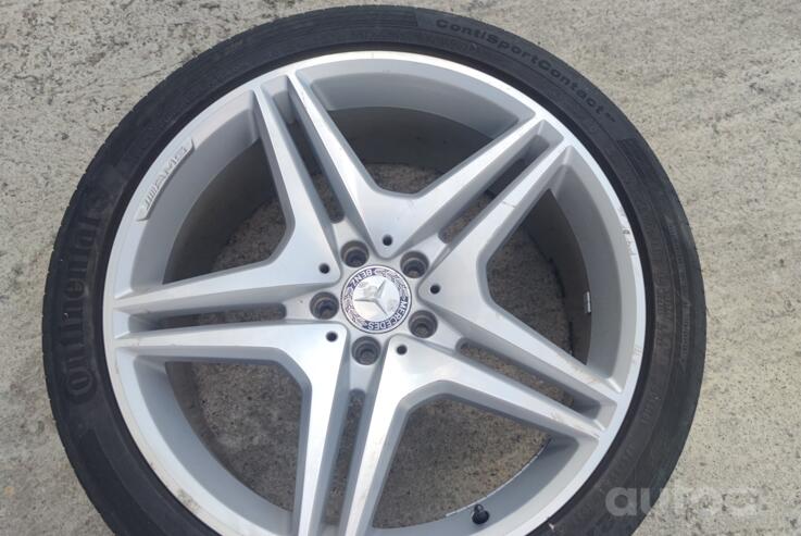 Mercedes-Benz, lietie