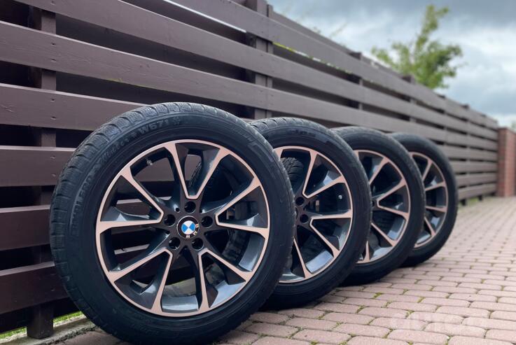 BMW, lietie
