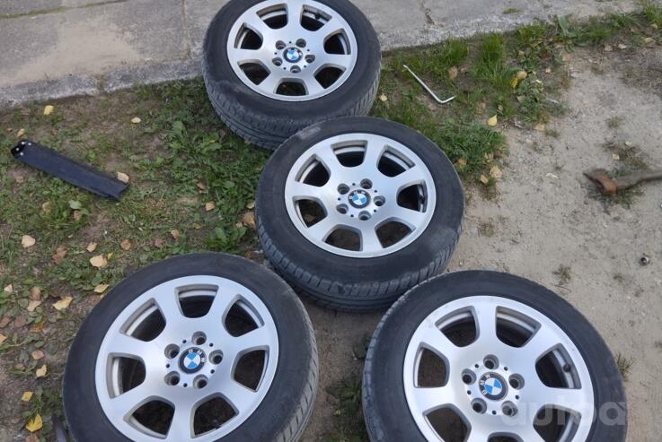 BMW, lietie